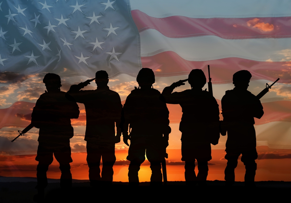Veterans,Day.,Silhouettes,Of,Military,Men,On,Sunset,Outdoors,And